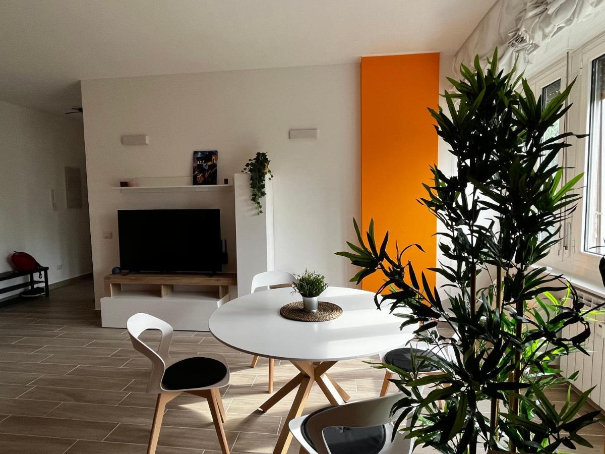 The Bright Place: Wide And Modern Condo Apartment In 밀라노 외부 사진