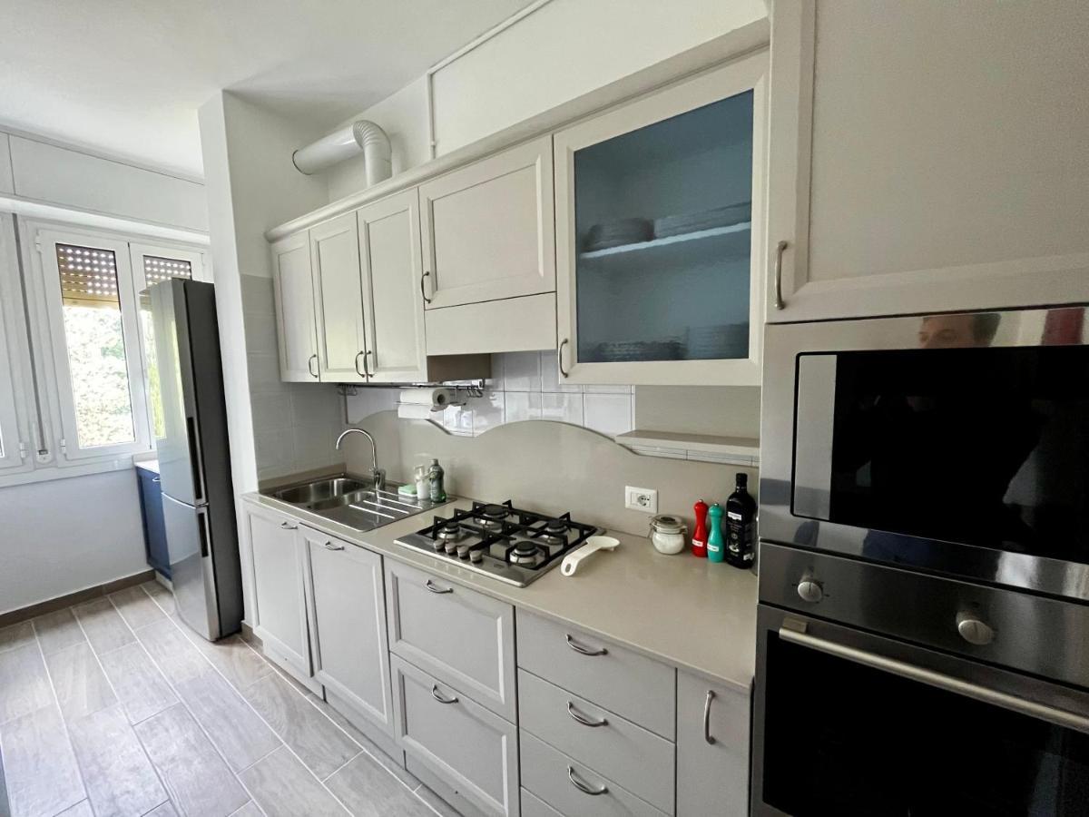 The Bright Place: Wide And Modern Condo Apartment In 밀라노 외부 사진