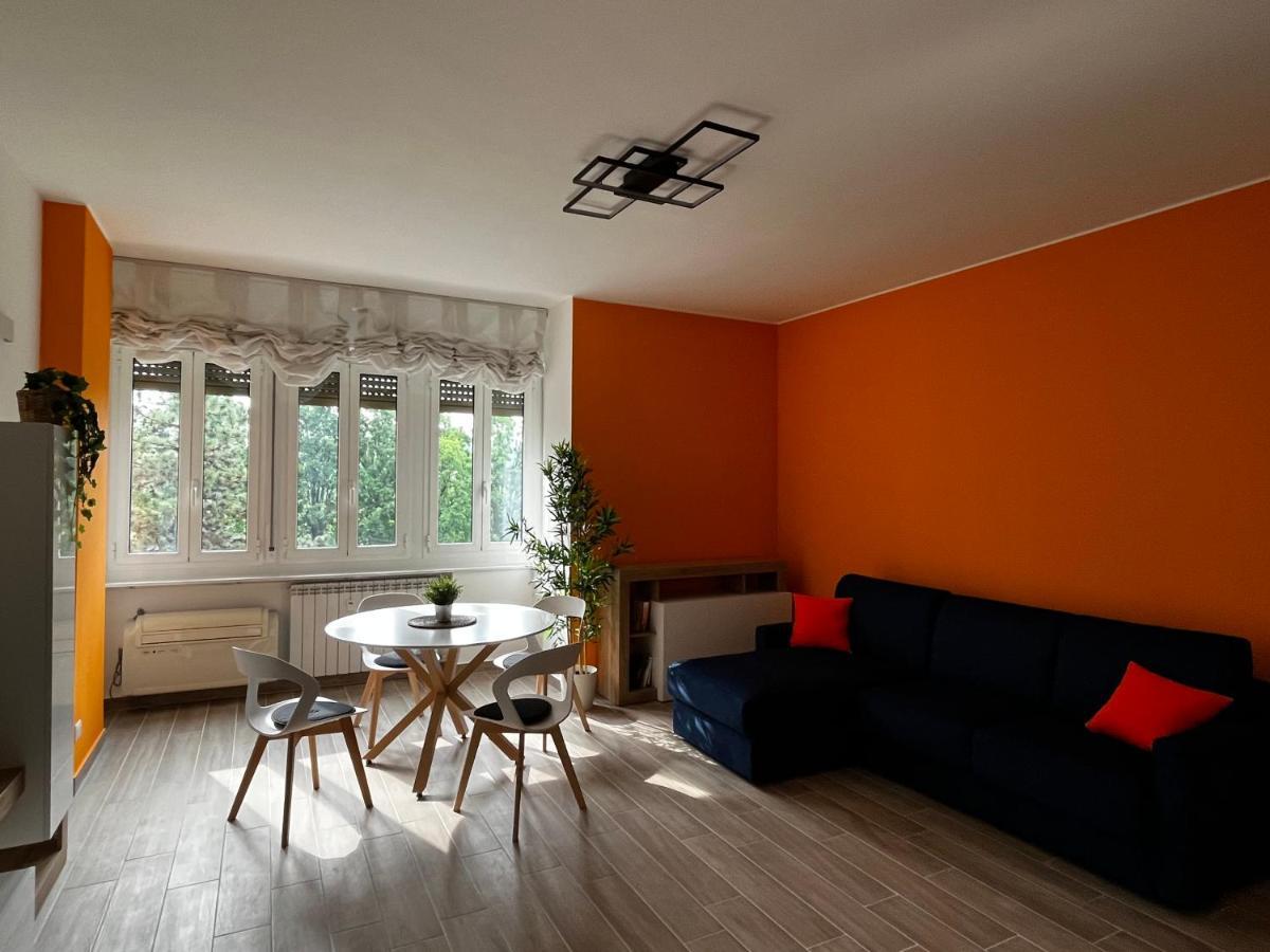 The Bright Place: Wide And Modern Condo Apartment In 밀라노 외부 사진