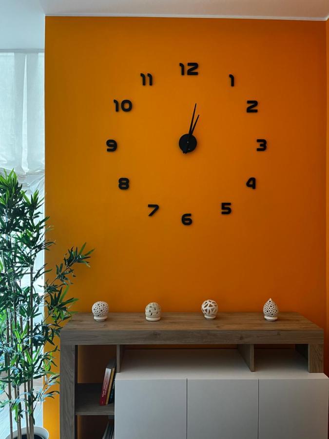 The Bright Place: Wide And Modern Condo Apartment In 밀라노 외부 사진